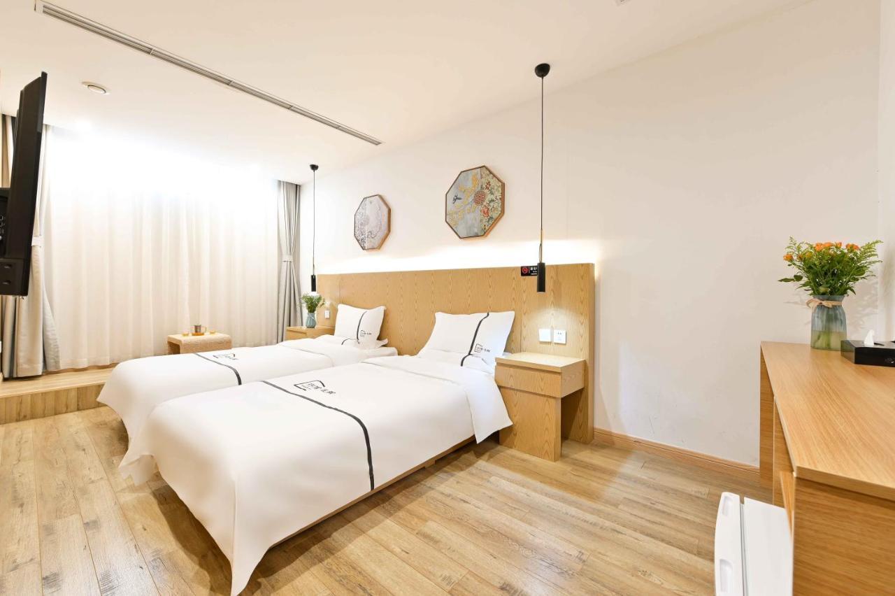 Xingshe Alley Courtyard Hotel Beijing Wangfujing Forbidden City Branch - Breakfast Included & English Speaking Reception & Free Wifi And Laundry Room & Hutong Culture & Cat-Keeping & Flower-Growing Terrace & One Day Tour Service & Free Coffee 외부 사진
