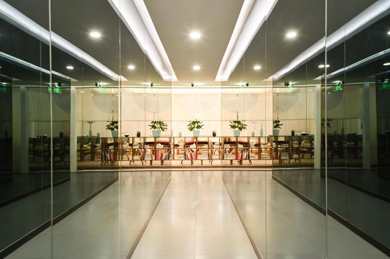 Xingshe Alley Courtyard Hotel Beijing Wangfujing Forbidden City Branch - Breakfast Included & English Speaking Reception & Free Wifi And Laundry Room & Hutong Culture & Cat-Keeping & Flower-Growing Terrace & One Day Tour Service & Free Coffee 외부 사진