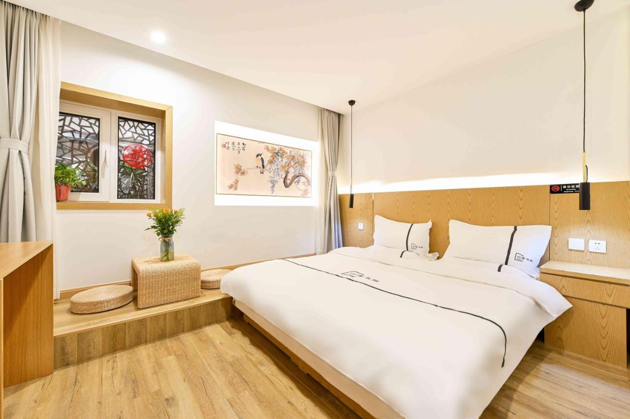 Xingshe Alley Courtyard Hotel Beijing Wangfujing Forbidden City Branch - Breakfast Included & English Speaking Reception & Free Wifi And Laundry Room & Hutong Culture & Cat-Keeping & Flower-Growing Terrace & One Day Tour Service & Free Coffee 외부 사진